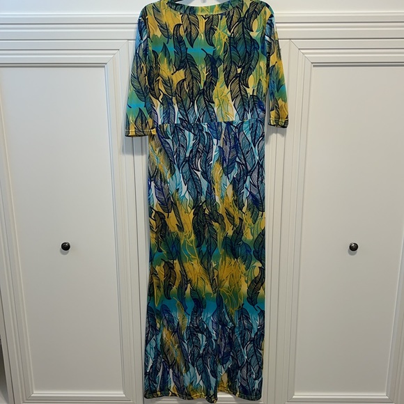 Maxi Dress - Picture 3 of 4